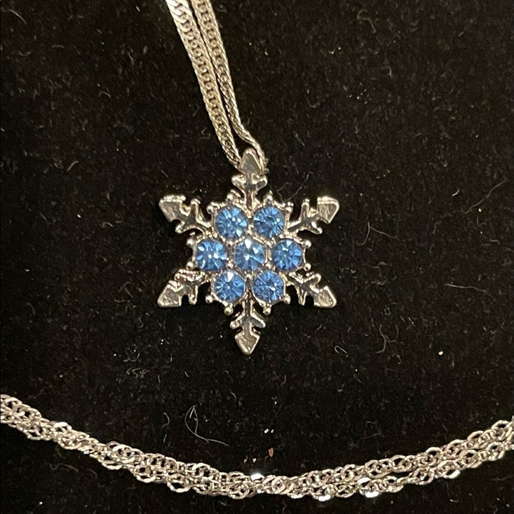 Blue Gemstone Snowflake Necklace